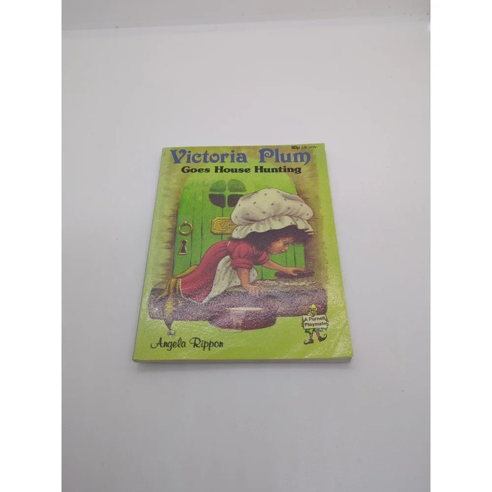 Rare Victoria Plum Goes House Hunting. Angela Rippon. 1982